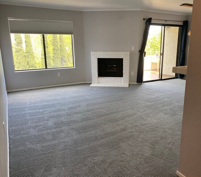 Building Photo - 3544 S Centinela Ave