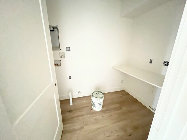 Foto del edificio - 1058 W 570 N St