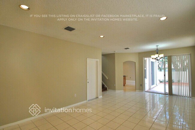 Building Photo - 3970 Fern Forest Rd