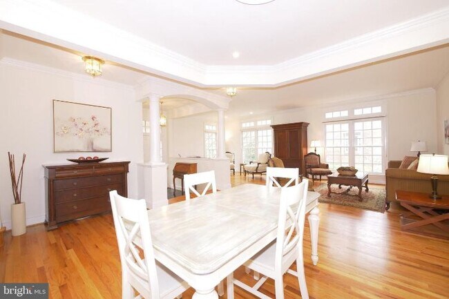 Foto del edificio - 2323 Sawtooth Oak Ct