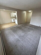 Building Photo - 4507-244 44 Ave