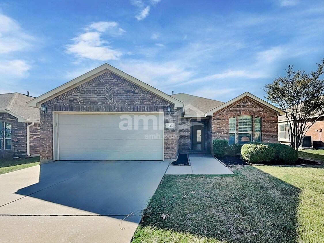 Foto principal - 429 Brookhollow Ln