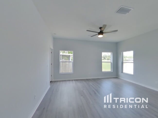 Building Photo - 504 Magnolia Pointe Ct