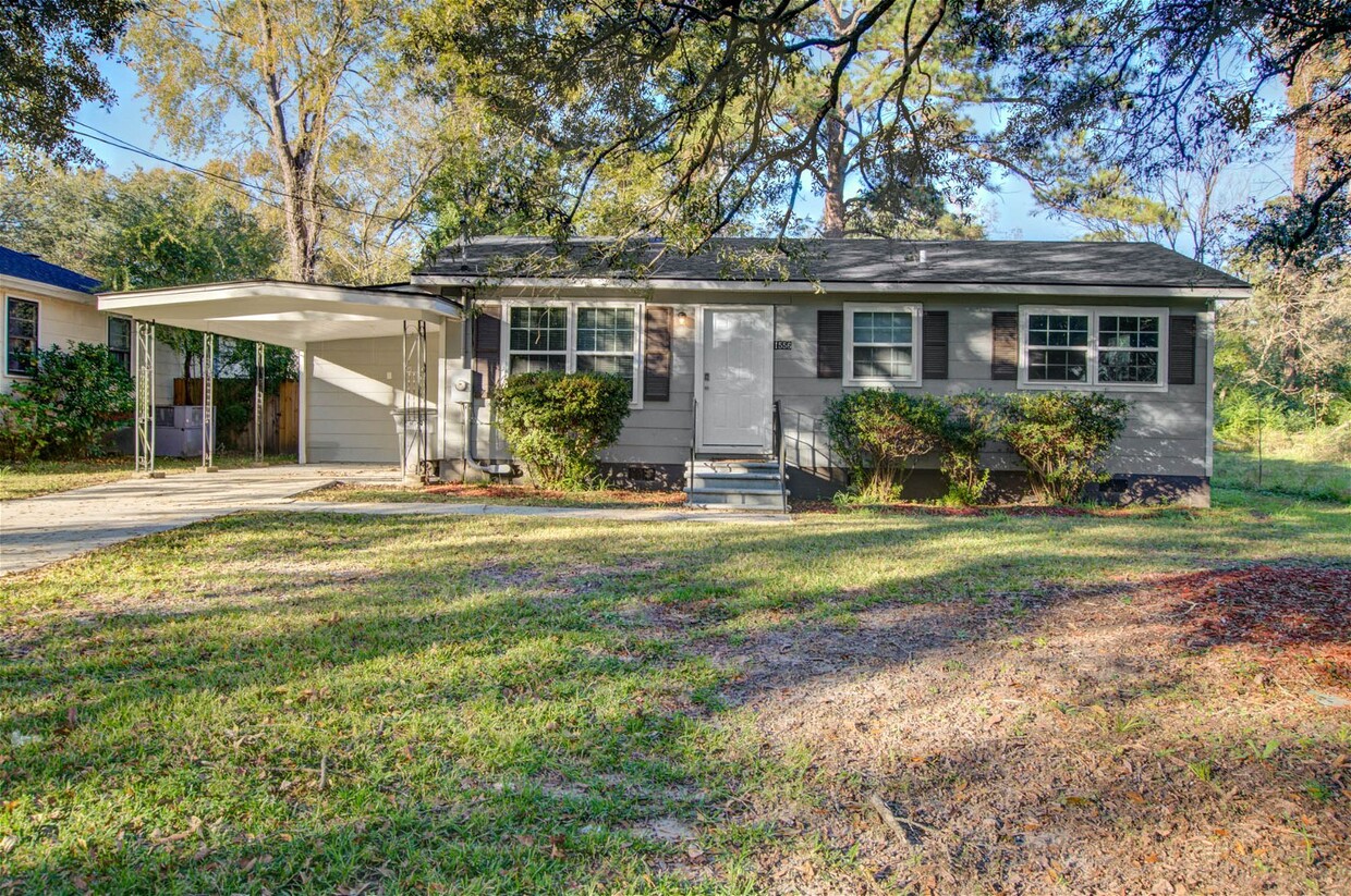 Foto principal - 1556 Larry Street, North Charleston, SC 29...