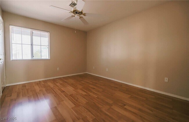 Foto del edificio - 3001 Anna Bay Dr