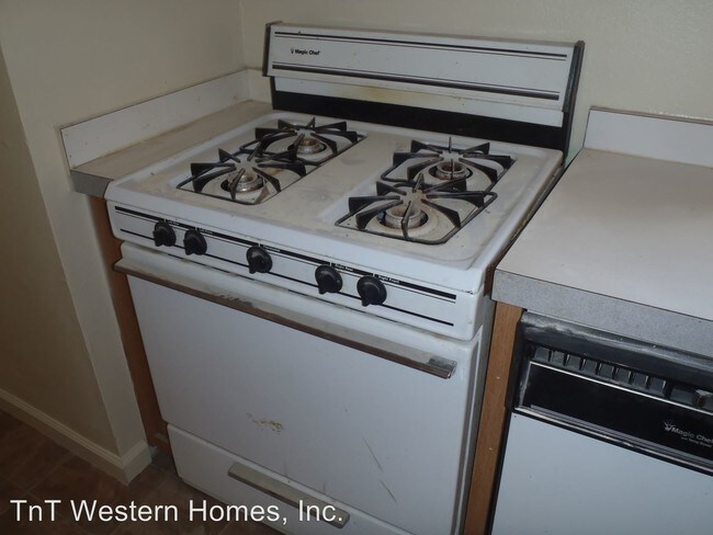 Foto del edificio - 415 W Ridgecrest Blvd