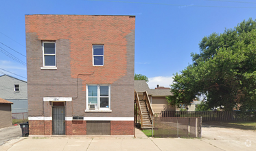 Building Photo - 1814 E 138th St