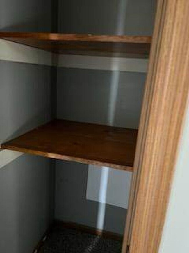 Foto del edificio - DUPLEX! 2 Bedroom 2 bathroom!