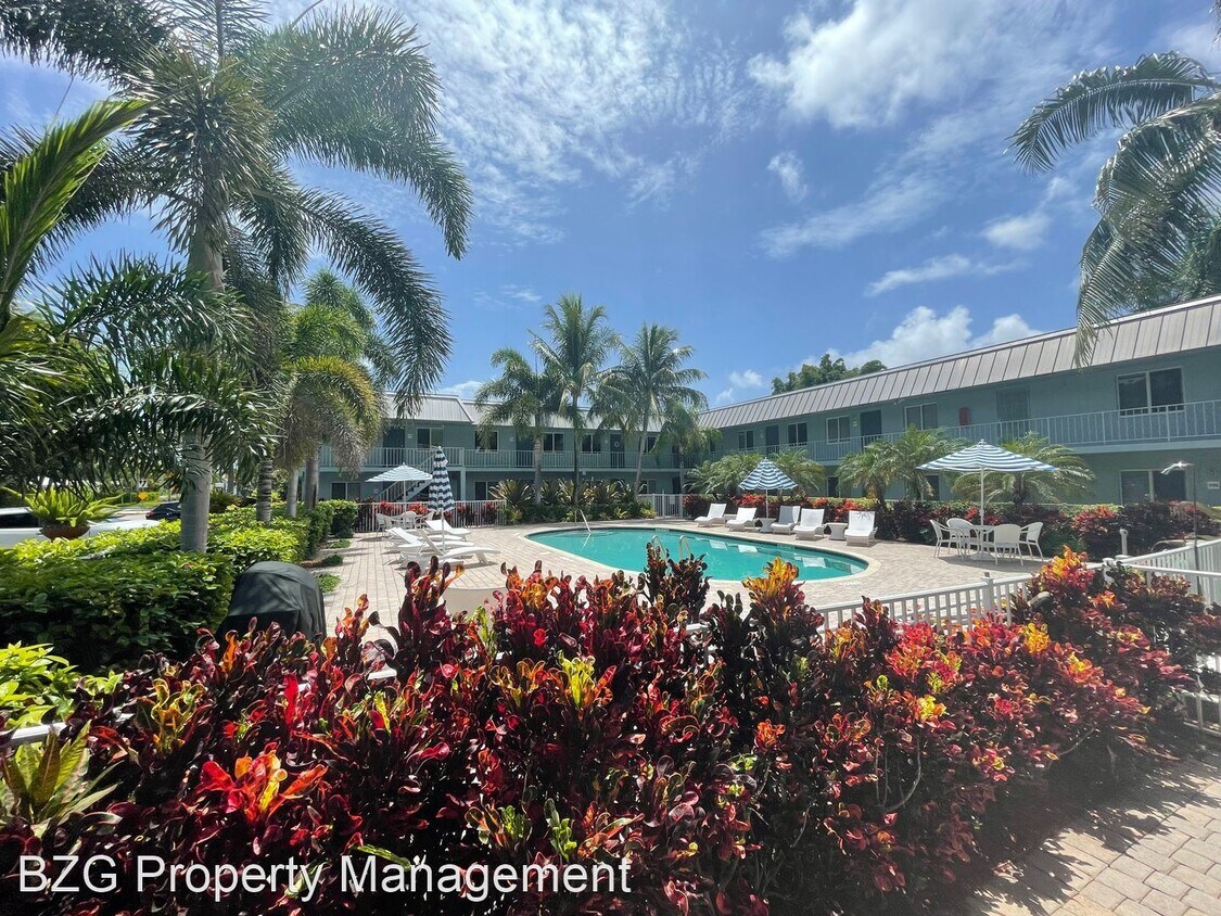 Foto principal - 2 br, 1 bath House - 1460 NE 18th Street, ...