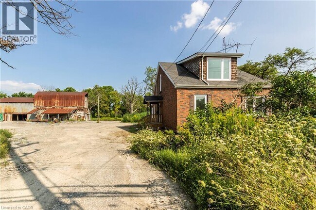 Photo du bâtiment - 1411 56 Hwy