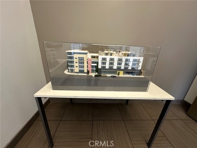 Building Photo - 238 S Arroyo Pkwy