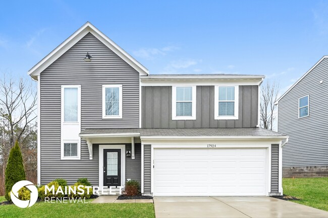 Building Photo - 17924 Cloverfield Wy