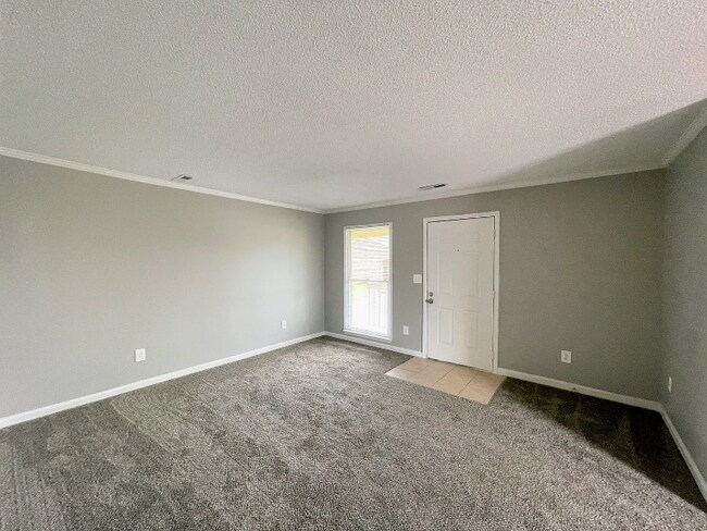 Foto del edificio - 4419 Torrance Dr NW