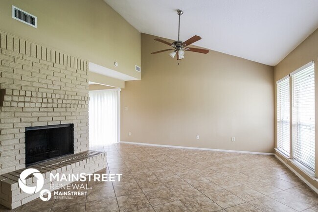 Foto del edificio - 8510 Cookwood Dr