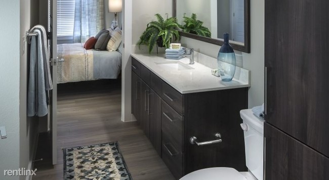 Foto del edificio - 2 br, 2 bath Apartment - 2108 N Fm 620 Rd