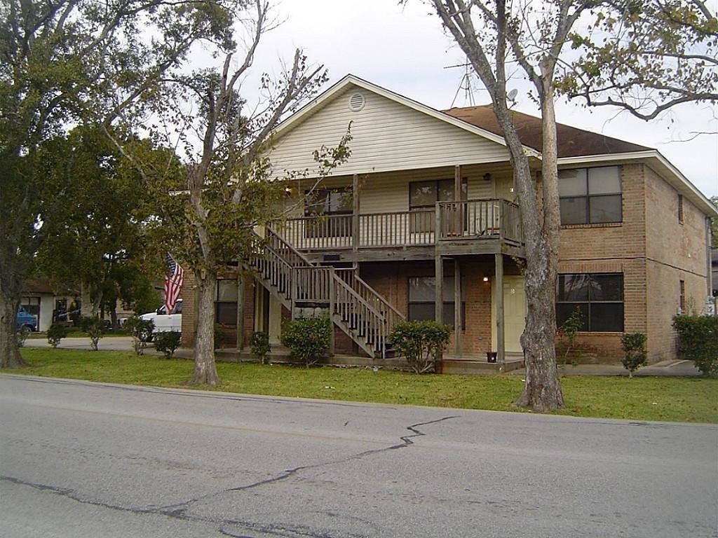 Primary Photo - 2546 S Texas Ave