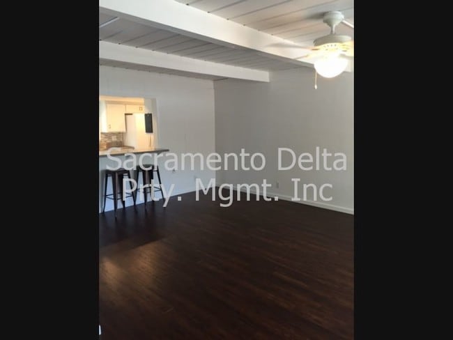 Building Photo - 2804 Santa Paula Ct