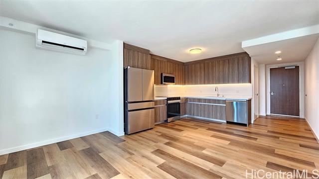 Foto del edificio - 1515 Liona St