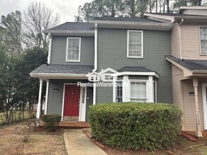 Building Photo - 1140 Country Club Pl