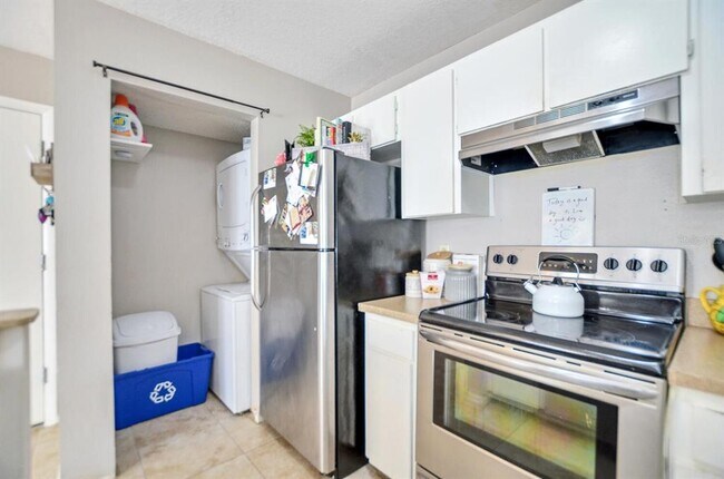 Foto del edificio - 603 S Melville Ave
