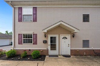 Building Photo - 11531 Riverview Ct