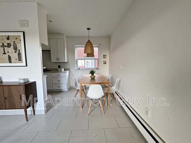 Photo du bâtiment - 37 Wellington St S