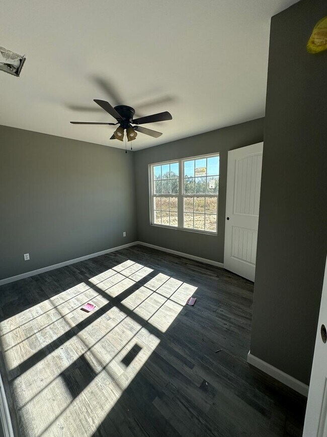 Foto del edificio - 3 Bed 2 Bath House - New Construction Coming Soon