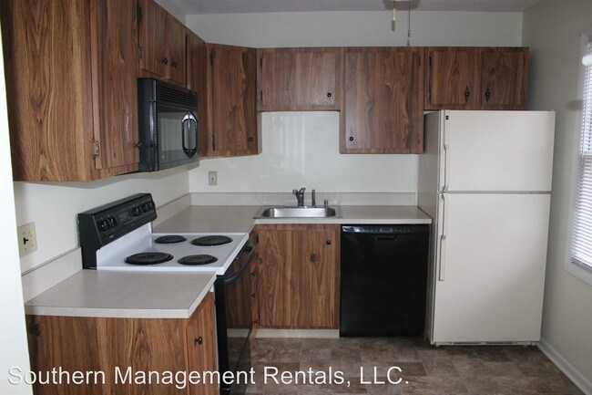 Building Photo - 3 br, 2.5 bath House - 114 Covington Dr.