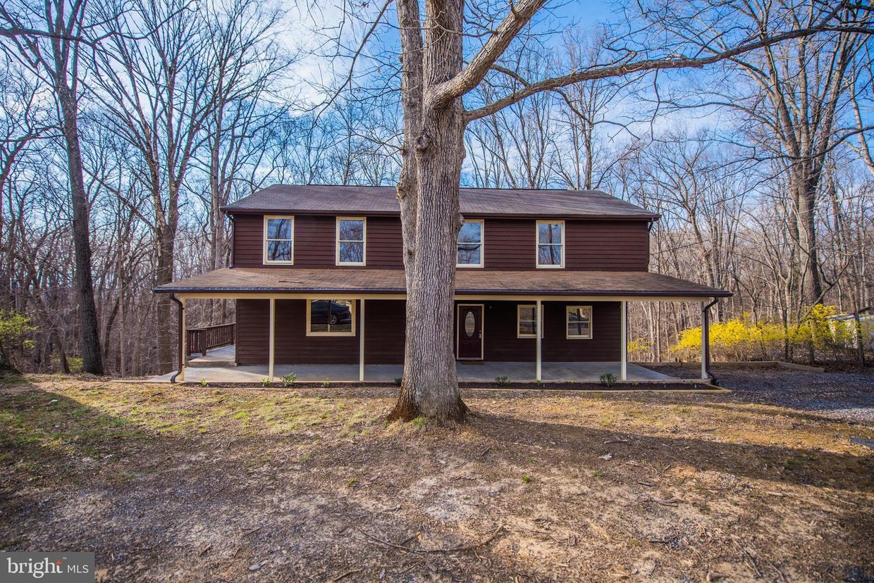Foto principal - 240 Woodward Ln