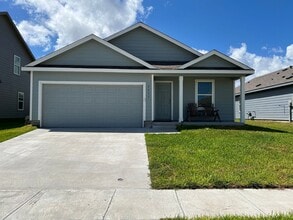 Building Photo - 2633 Winterfell St