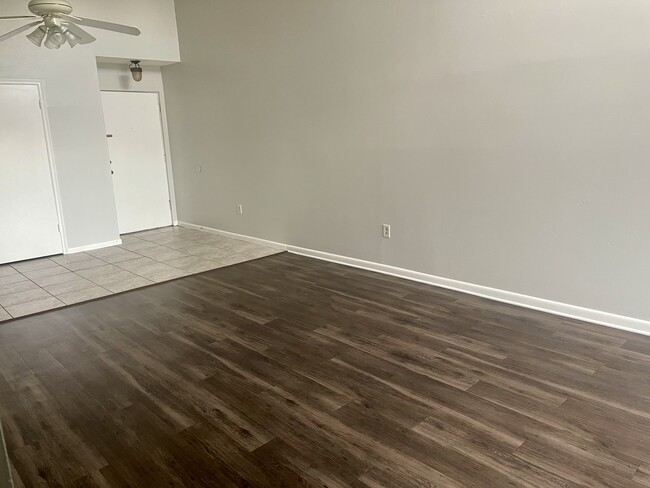 Foto del edificio - 3564 Southpointe Dr