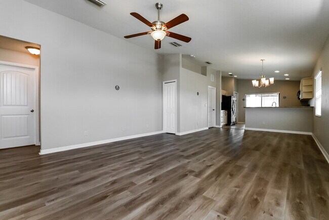 Building Photo - 203 San Casciano Ln
