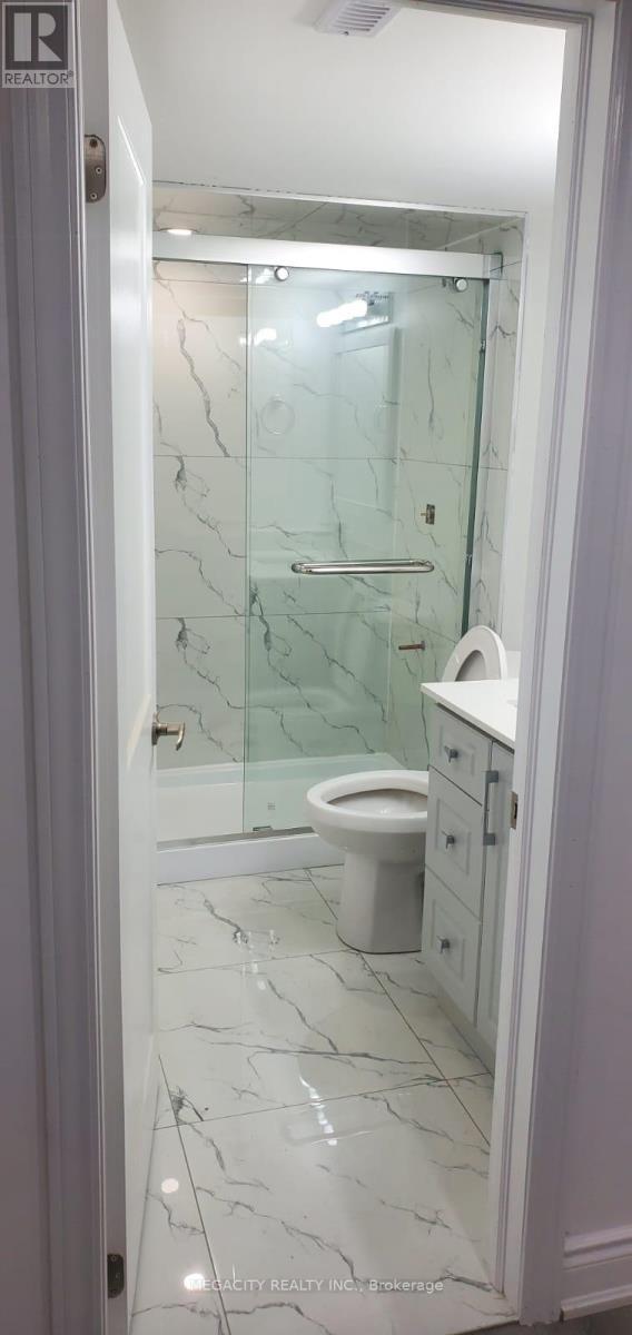 Photo du bâtiment - 27 Galvin Ave