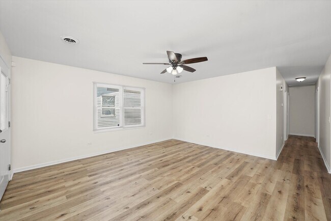Foto del edificio - 35763 N Wilson Rd