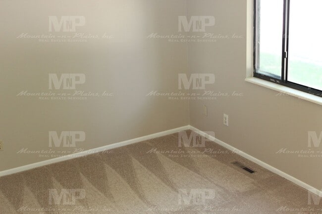 Building Photo - 2611 Cherly St