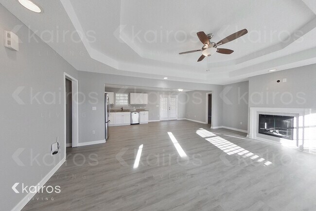 Foto del edificio - 334 Amanda Dr