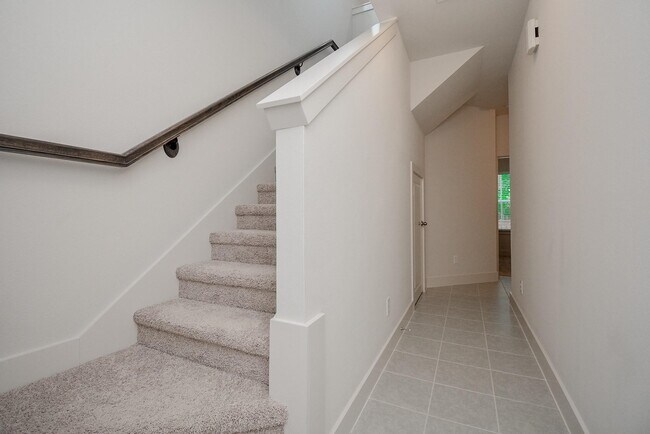 Foto del edificio - 6017 Cypress St