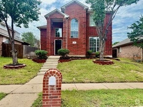 Building Photo - 3900 Braxton Ln