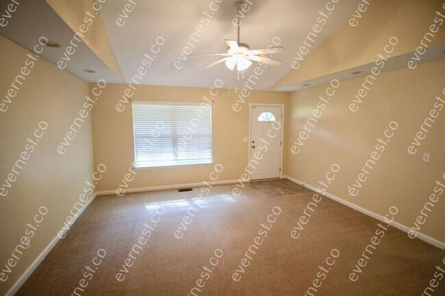 Building Photo - 213 Stokely Dr