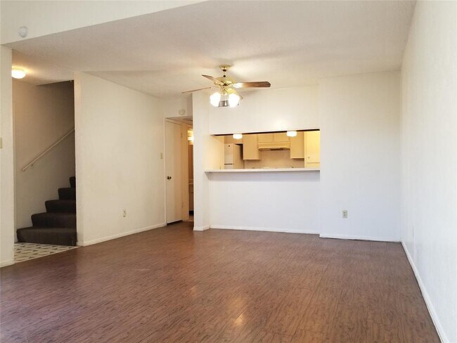 Building Photo - 4605 Country Creek Dr