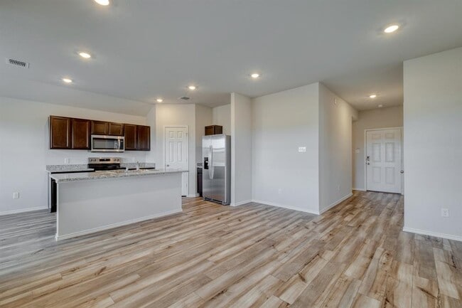 Building Photo - 167 McNamara Ct