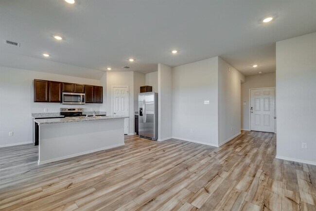 Foto del edificio - 167 McNamara Ct
