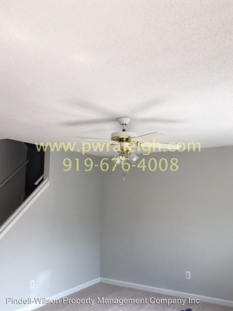 Foto del edificio - 2223 Walnut Ridge Ct