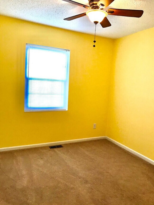 Foto del edificio - Charming 3-Bedroom Townhome in VB "ASK ABO...