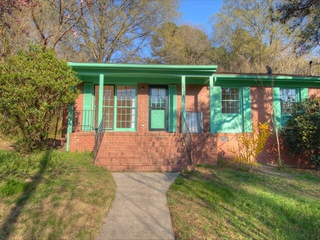 Foto del edificio - Recently Renovated 3 Bedroom 2 Bath Home i...