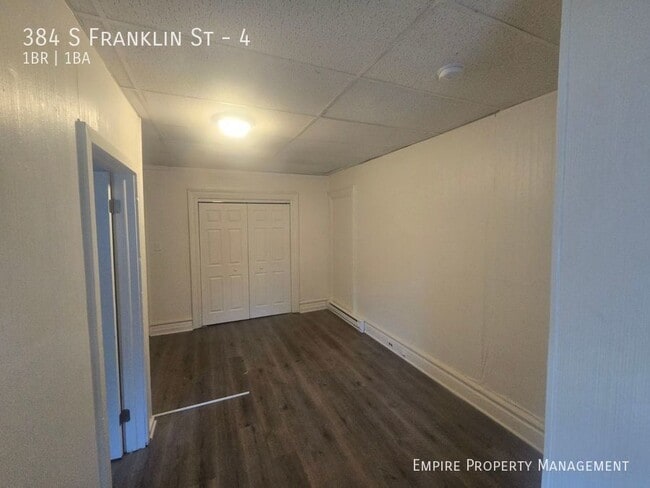 Building Photo - Under New Ownership and Management! 1st Fl...