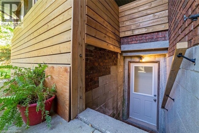 Photo du bâtiment - 225 E 24th St