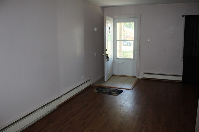 Building Photo - 14519 Keystone Ave