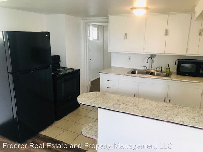 Building Photo - 3 br, 2 bath House - 162 Country Club