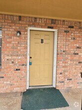 Building Photo - 309 Sunset Ln